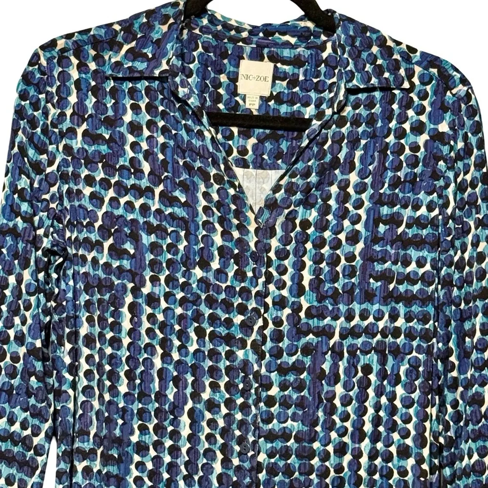Nic + Zoe Long Good Vibes Sleeve Button Front Abstract Polka Dot Blouse Top - Picture 3 of 14